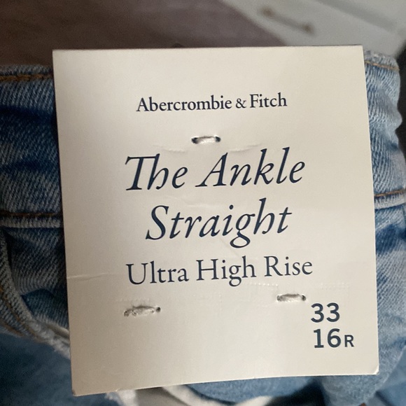 Ultra High Rise Ankle Straight Jean Abercrombie & Fitch - Picture 4 of 6